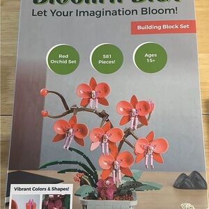 Blooming Block Orchid Building Set
